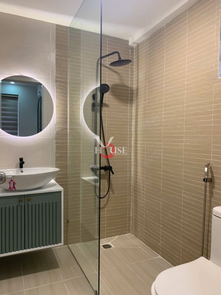 2 bedrooms Apartment in Ho Chi Minh, Vietnam No. 30422