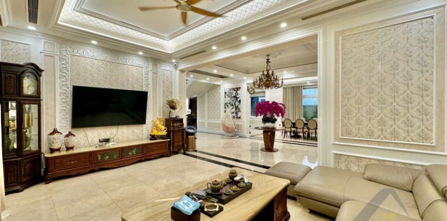 5 bedrooms Villa in Long Bien, Ha Noi, No. 20309
