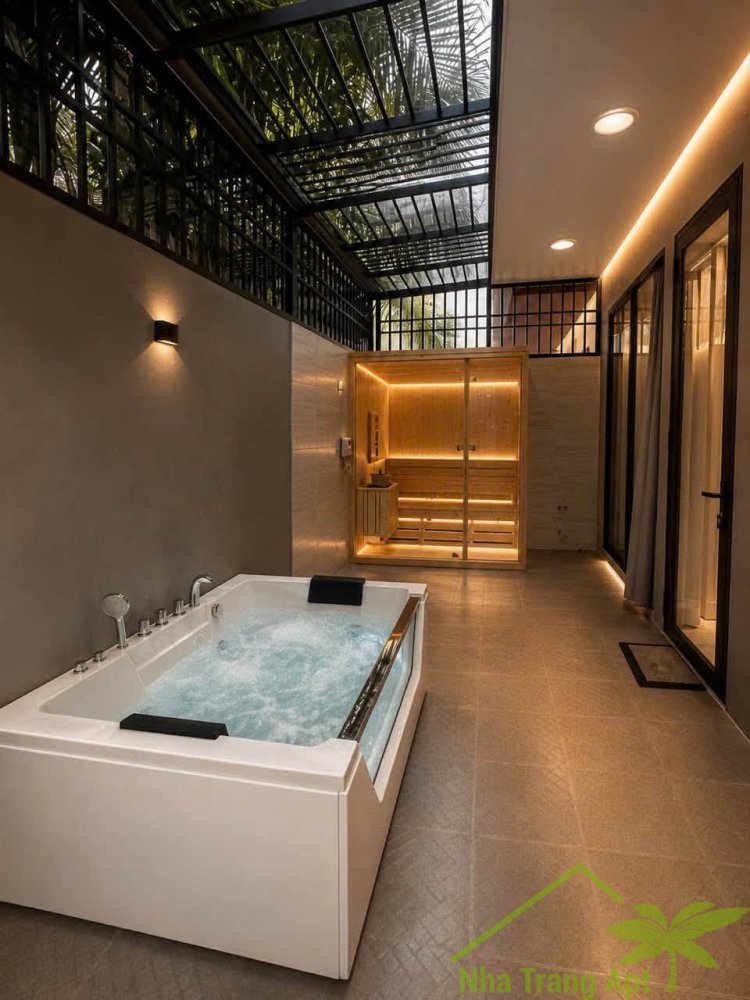 6 bedrooms Villa in Nha Trang, Vietnam No. 31680