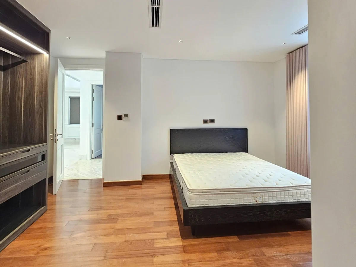 4 bedrooms Villa in Thu Duc, Ho Chi Minh, Vietnam No. 31576