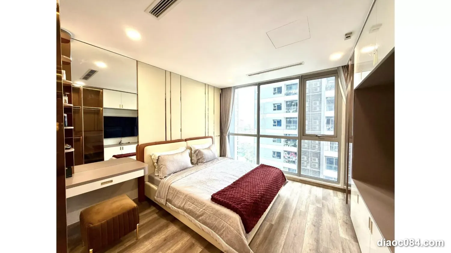 4 bedrooms Apartment in Binh Thanh, Ho Chi Minh, Vietnam No. 30456