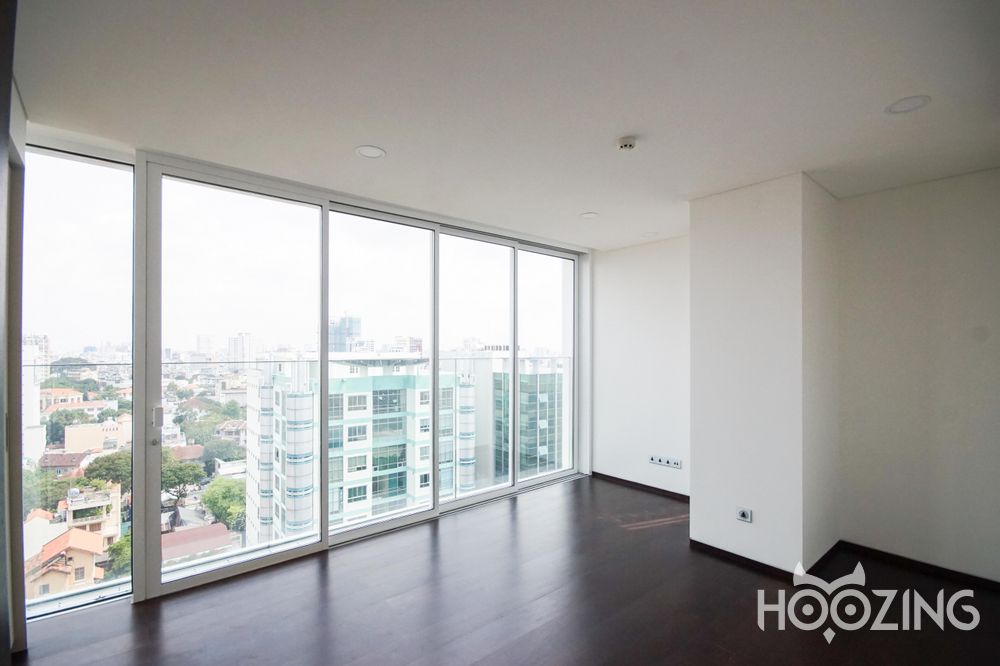 4 bedrooms Apartment in District 3, Ho Chi Minh, Vietnam No. 31479
