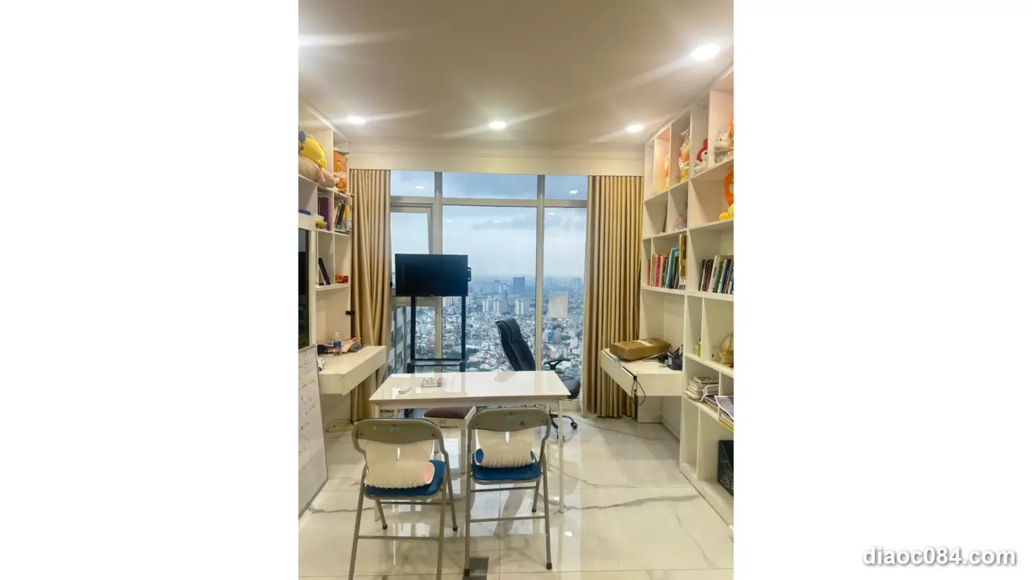 4 bedrooms Penthouse in Binh Thanh, Ho Chi Minh, Vietnam No. 30564