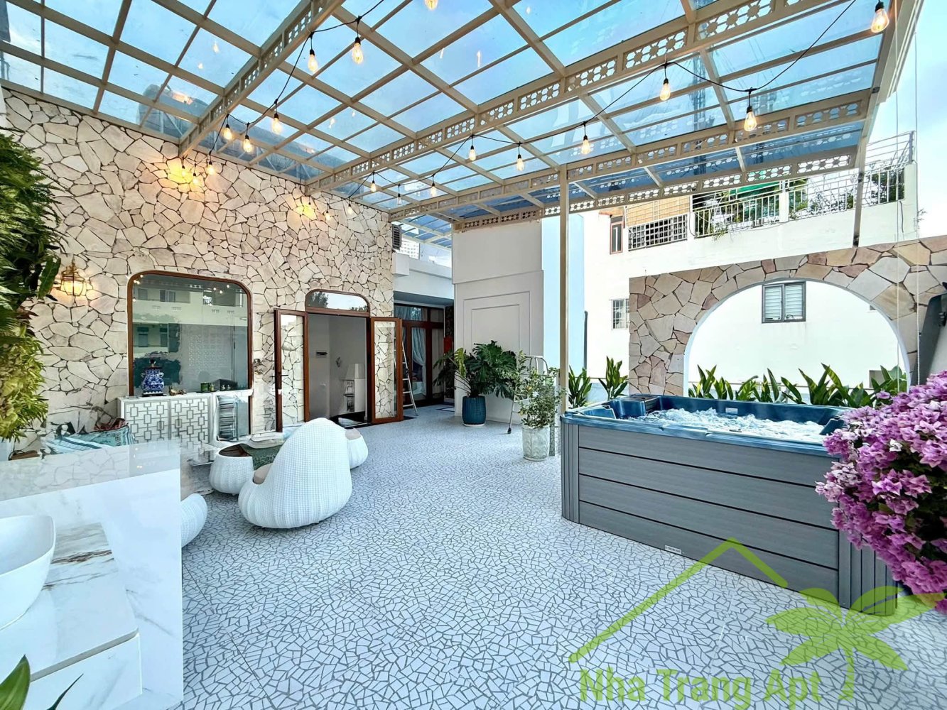 2 bedrooms Penthouse in Nha Trang, Vietnam No. 31768