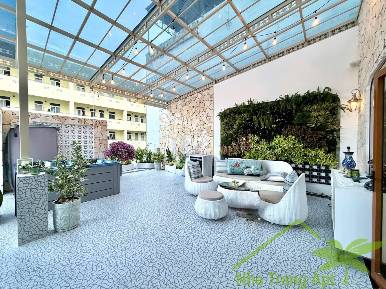 2 bedrooms Penthouse in Nha Trang, Vietnam No. 31768