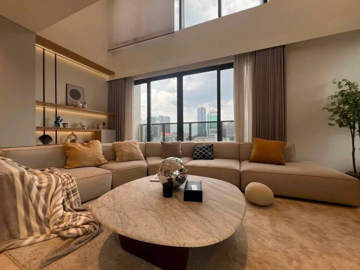 4 bedrooms Apartment in District 1, Ho Chi Minh, Vietnam No. 31803