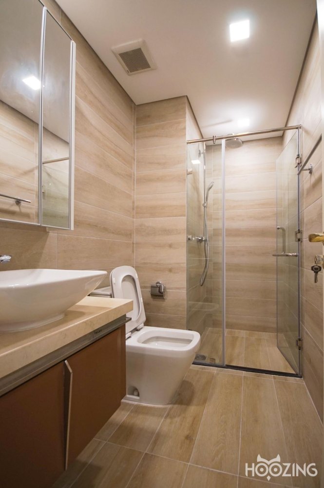 2 rooms Office in District 1, Ho Chi Minh, Vietnam No. 23023