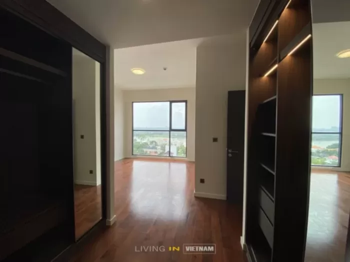 4 bedrooms Apartment in Thu Duc, Ho Chi Minh, Vietnam No. 31521