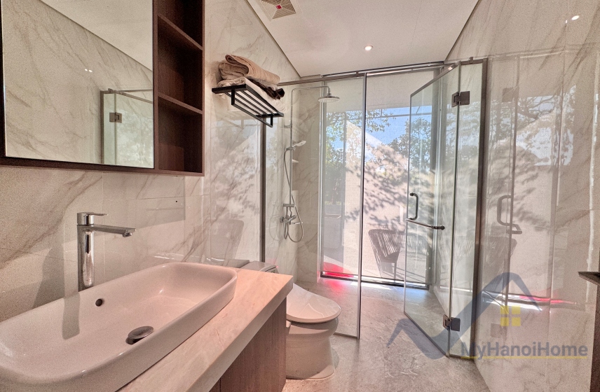 4 bedrooms House in Long Bien, Ha Noi, Vietnam No. 31731