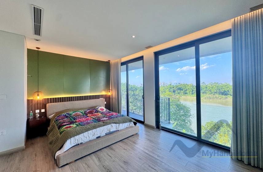 4 bedrooms House in Long Bien, Ha Noi, Vietnam No. 31731