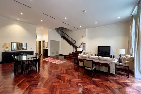 4 bedrooms Villa in District 1, Ho Chi Minh, Vietnam No. 27151