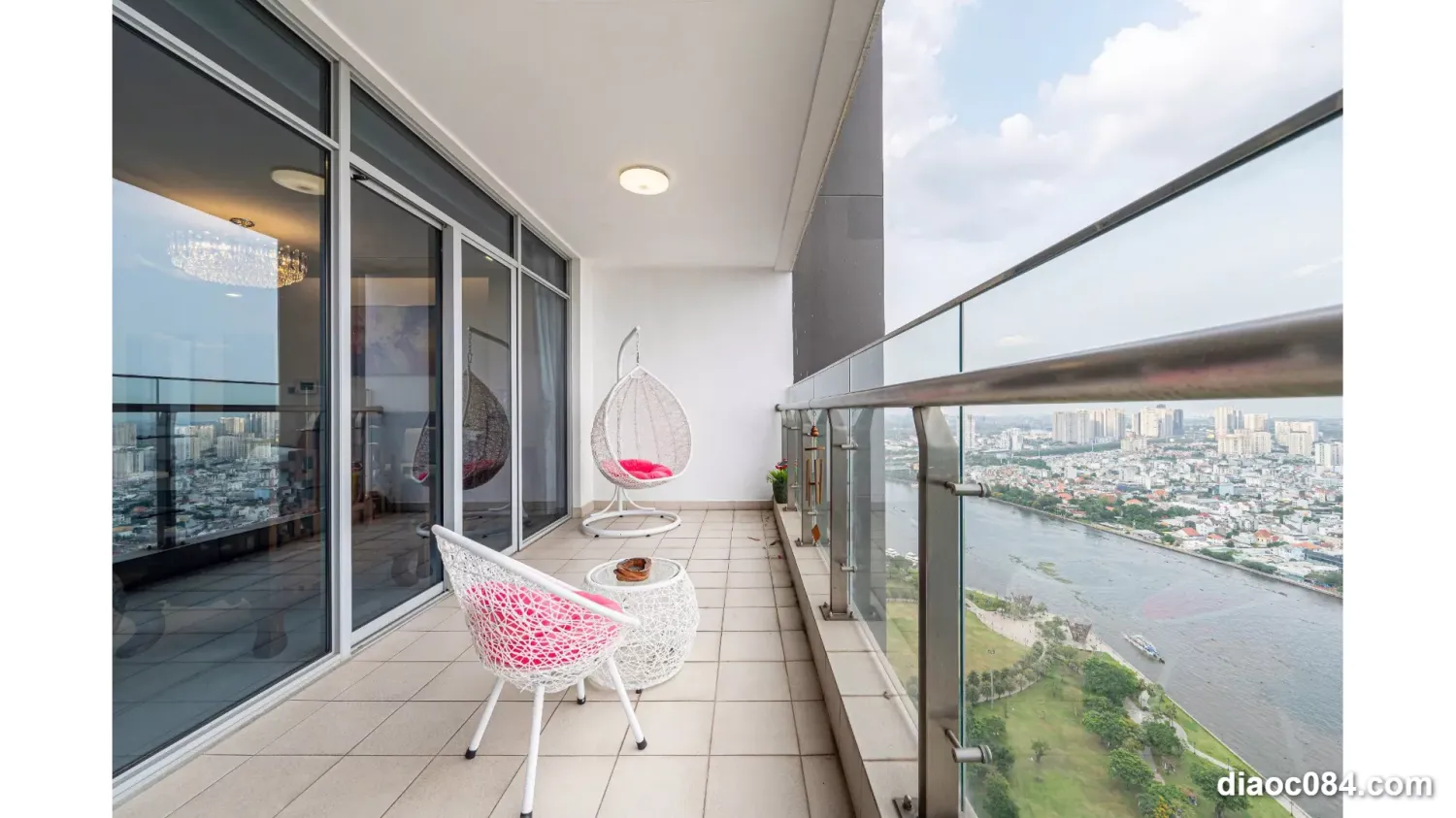 4 bedrooms Apartment in Binh Thanh, Ho Chi Minh, Vietnam No. 30730