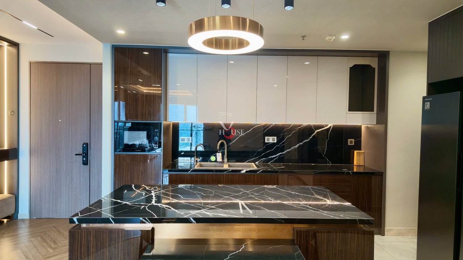 3 bedrooms Apartment in Ho Chi Minh, Vietnam No. 31724