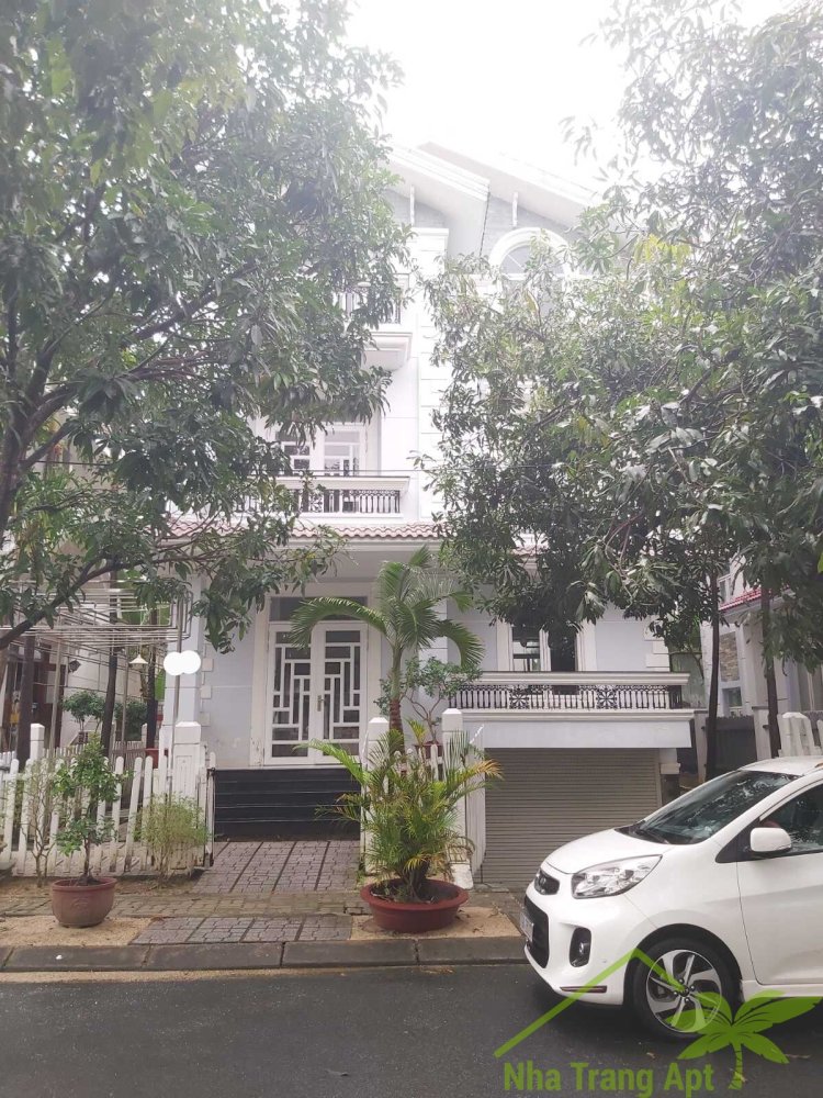 4 bedrooms Villa in Nha Trang, Vietnam No. 31722