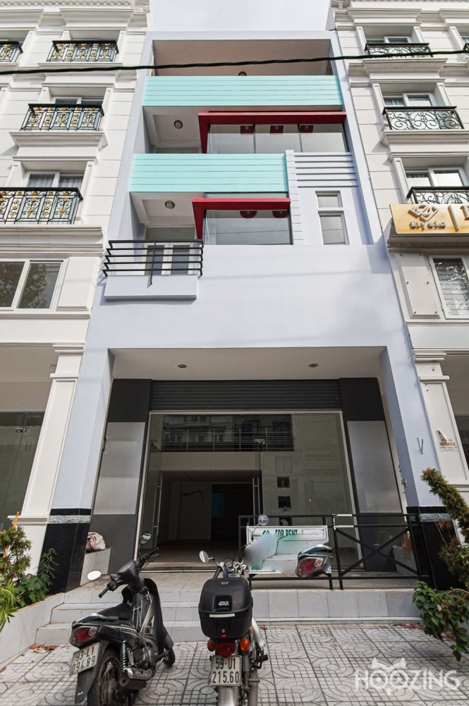 6 bedrooms Townhouse in District 7, Ho Chi Minh, Vietnam No. 31404