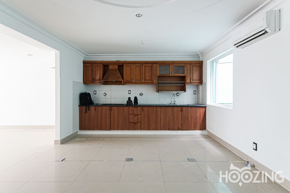 6 bedrooms Townhouse in District 7, Ho Chi Minh, Vietnam No. 31404