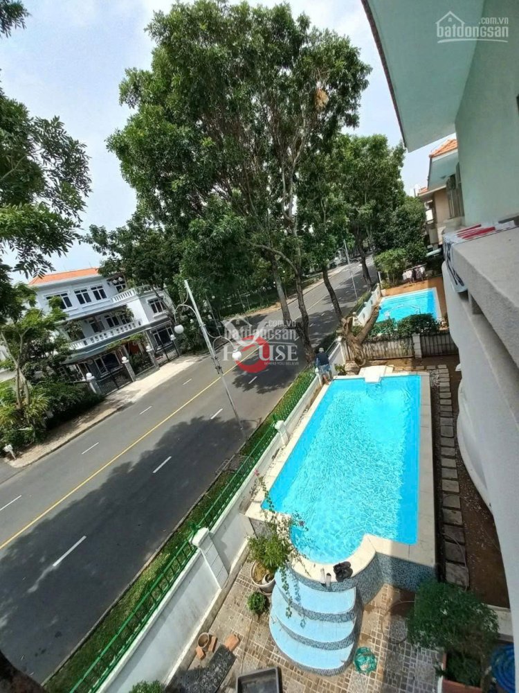4 bedrooms Villa in Ho Chi Minh, Vietnam No. 31775