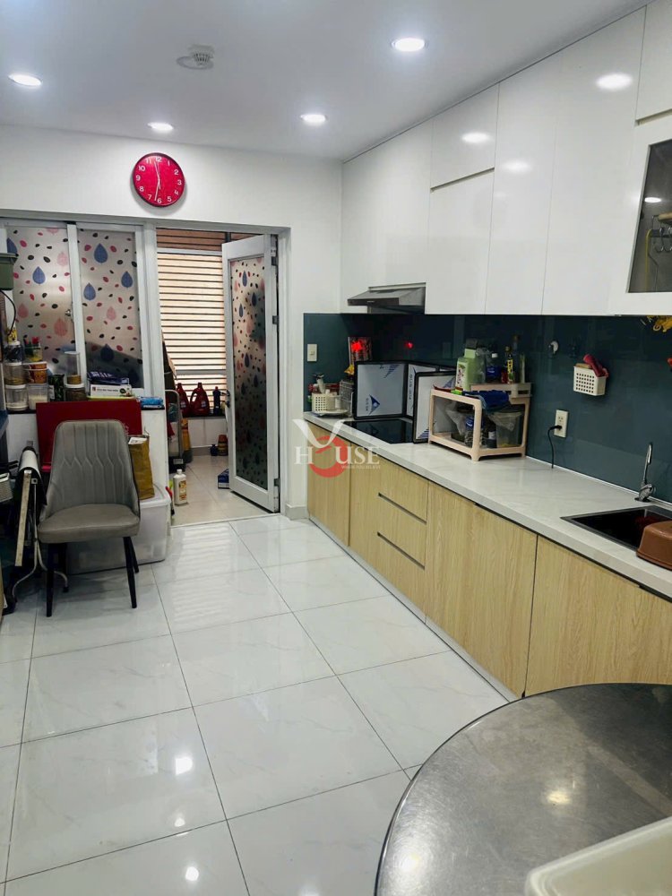 3 bedrooms Apartment in Ho Chi Minh, Vietnam No. 31776