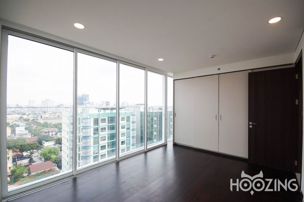 4 bedrooms Apartment in District 3, Ho Chi Minh, Vietnam No. 31478