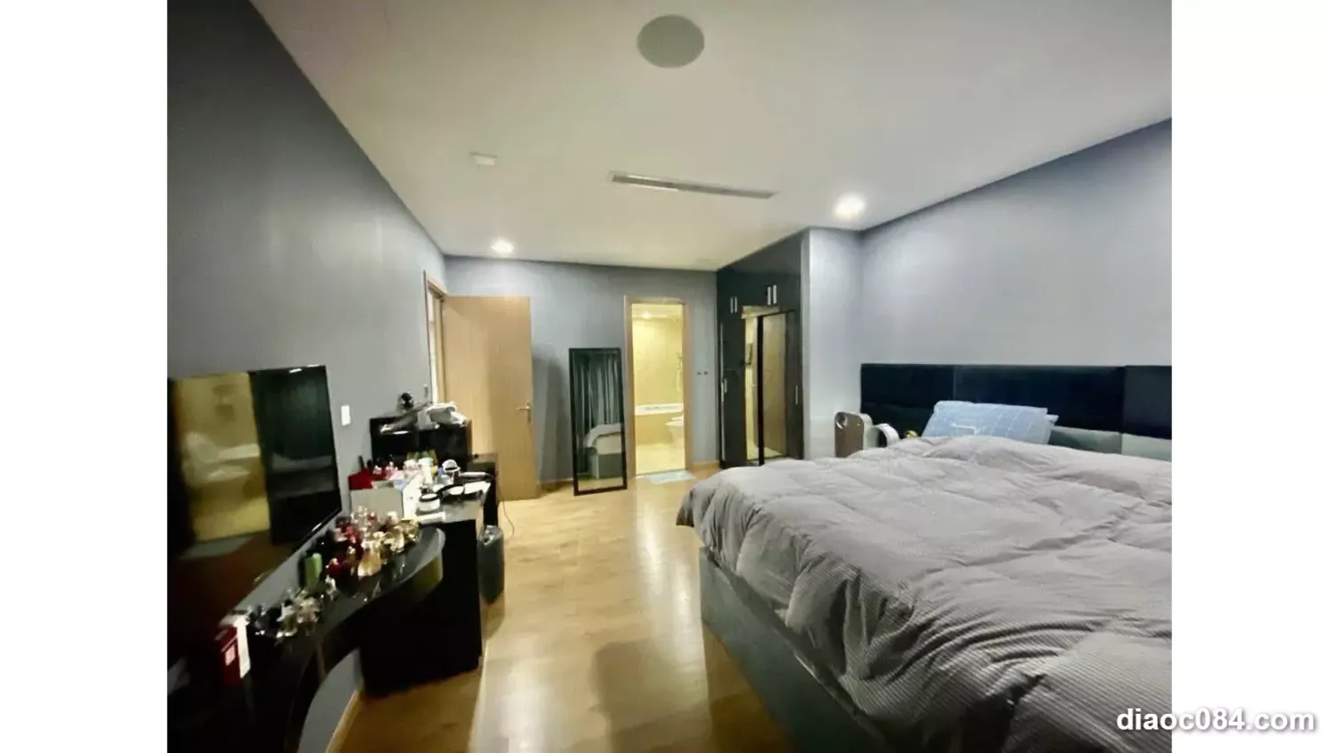 4 bedrooms Apartment in Binh Thanh, Ho Chi Minh, Vietnam No. 30657