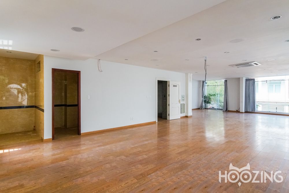 4 bedrooms Villa in Ho Chi Minh, Vietnam No. 31764