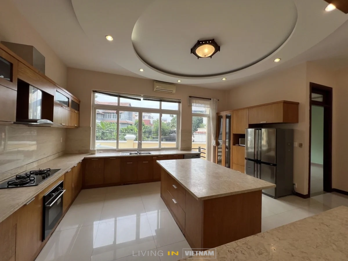 5 bedrooms Villa in Thu Duc, Ho Chi Minh, Vietnam No. 31542