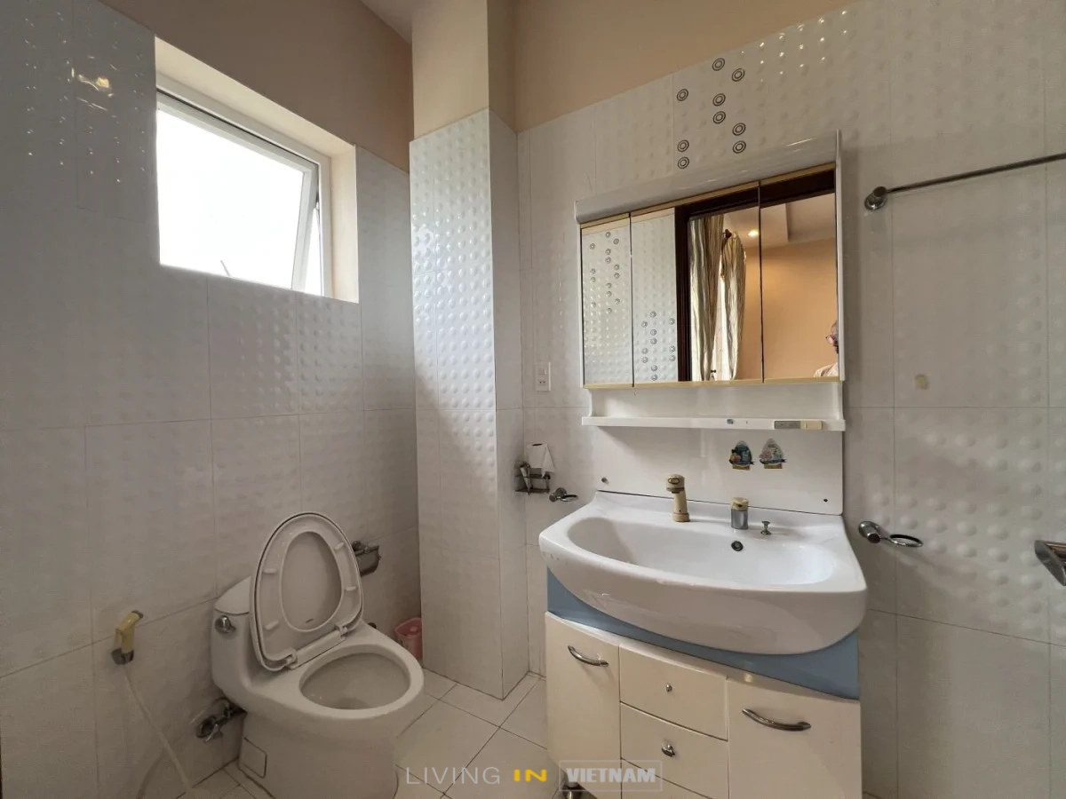 5 bedrooms Villa in Thu Duc, Ho Chi Minh, Vietnam No. 31542