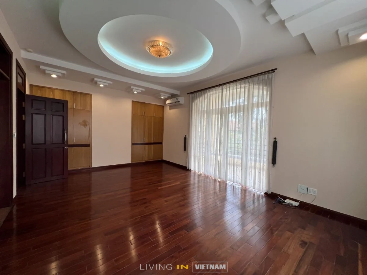 5 bedrooms Villa in Thu Duc, Ho Chi Minh, Vietnam No. 31542