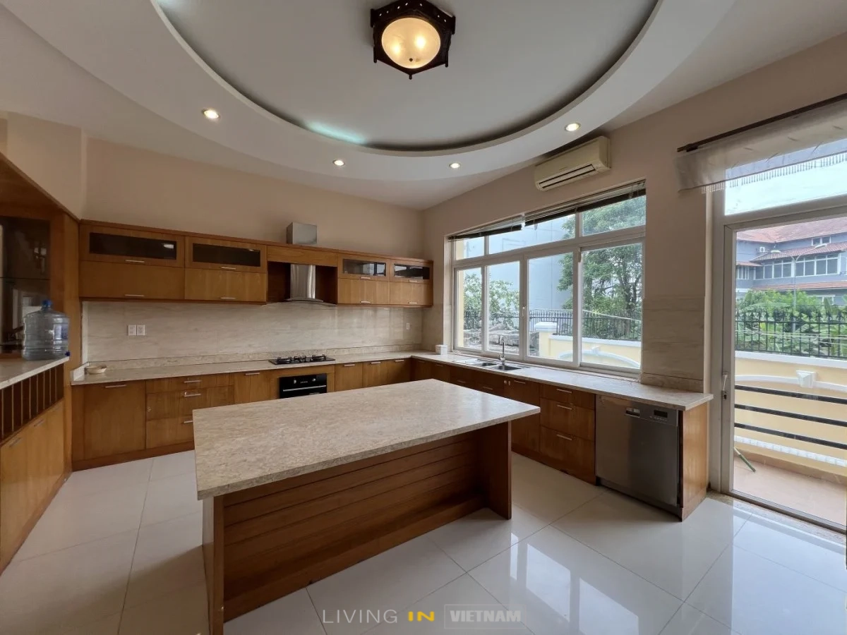 5 bedrooms Villa in Thu Duc, Ho Chi Minh, Vietnam No. 31542