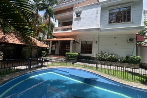 5 bedrooms House in Thu Duc, Ho Chi Minh, Vietnam No. 31555