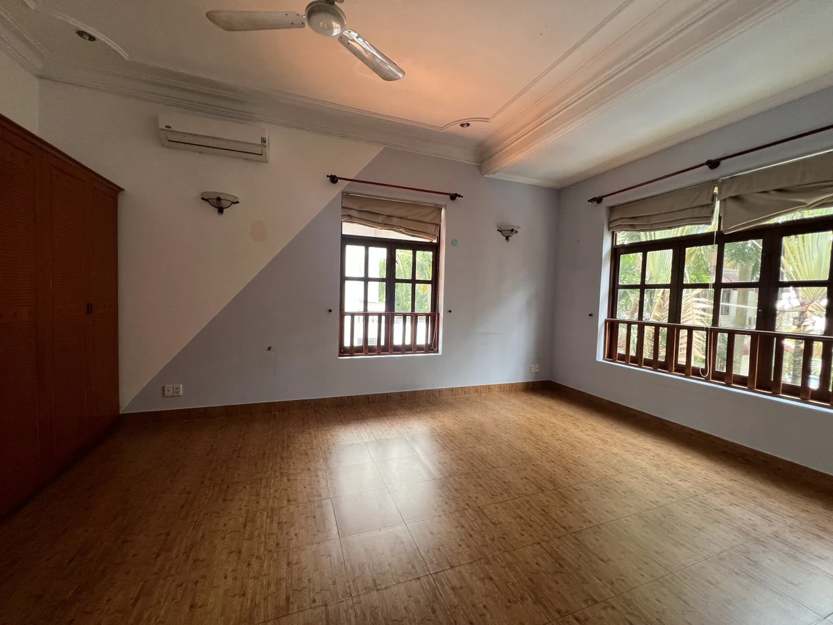 5 bedrooms House in Thu Duc, Ho Chi Minh, Vietnam No. 31555