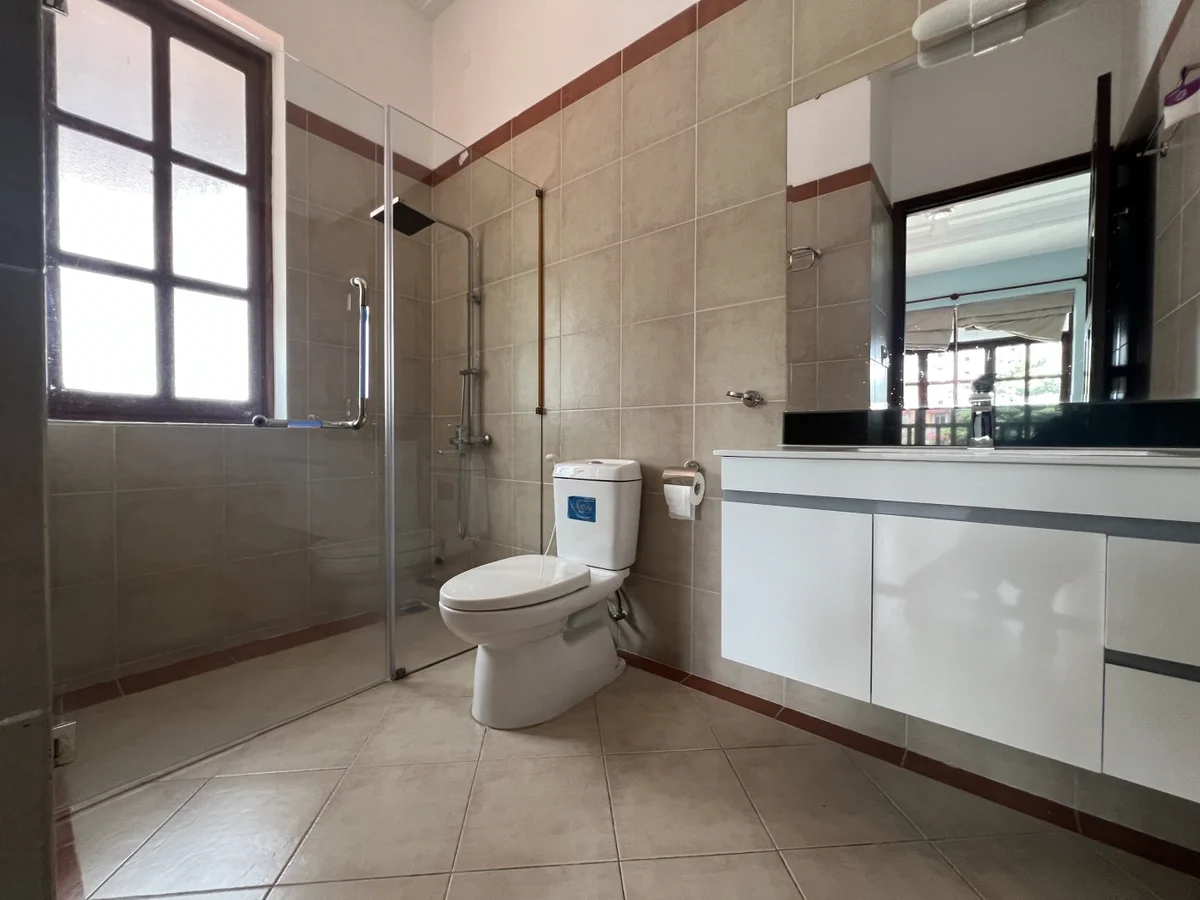 5 bedrooms House in Thu Duc, Ho Chi Minh, Vietnam No. 31555