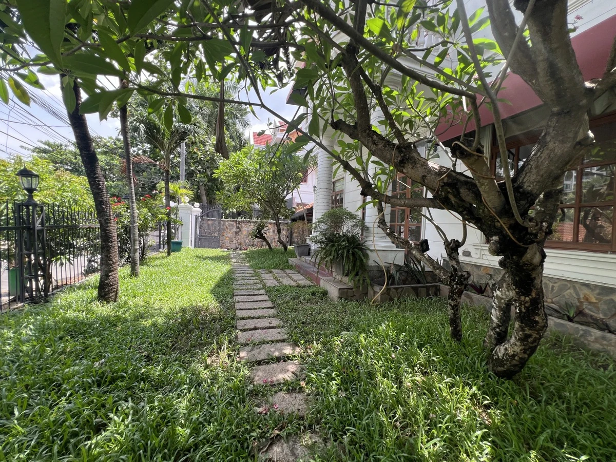 5 bedrooms House in Thu Duc, Ho Chi Minh, Vietnam No. 31555