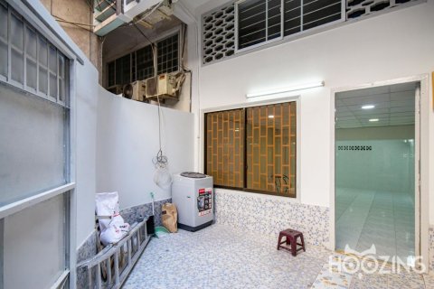 2 bedrooms Townhouse in District 1, Ho Chi Minh, Vietnam No. 30845
