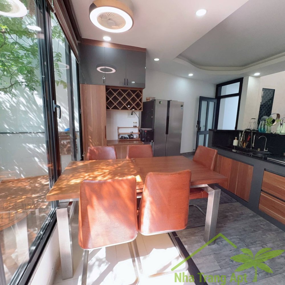 4 bedrooms House in Nha Trang, Vietnam No. 31653