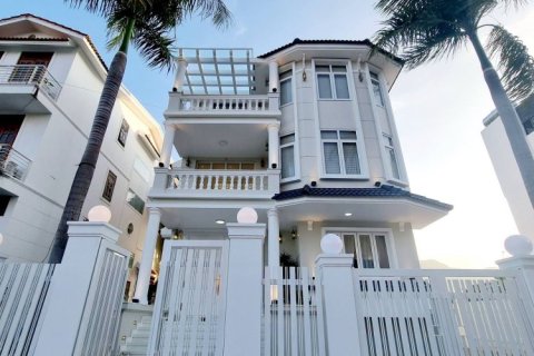 5 bedrooms Villa in Nha Trang, Vietnam No. 31652
