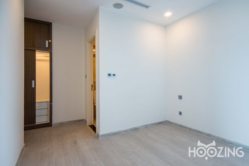 2 rooms Office in District 1, Ho Chi Minh, Vietnam No. 31195