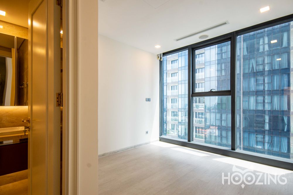 2 rooms Office in District 1, Ho Chi Minh, Vietnam No. 31195