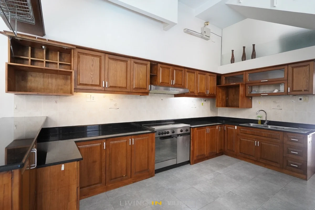 4 bedrooms House in Thu Duc, Ho Chi Minh, Vietnam No. 31508