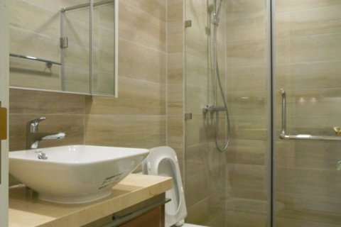 2 bedrooms Apartment in District 1, Ho Chi Minh, Vietnam No. 31085