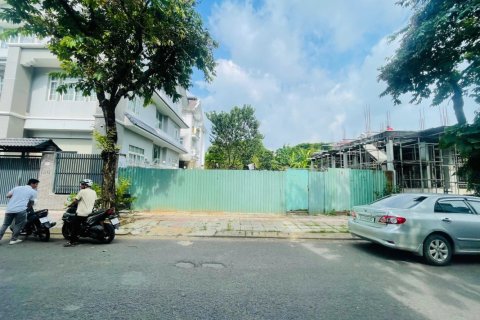 234m2 Land in District 7, Ho Chi Minh, Vietnam No. 30243