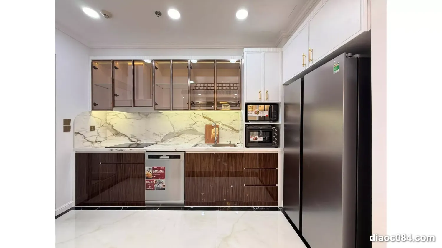 2 bedrooms Apartment in Binh Thanh, Ho Chi Minh, Vietnam No. 30555