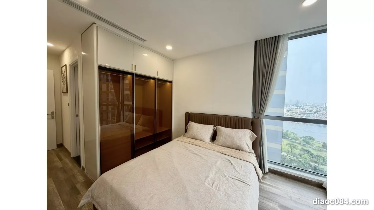 4 bedrooms Apartment in Binh Thanh, Ho Chi Minh, Vietnam No. 30466