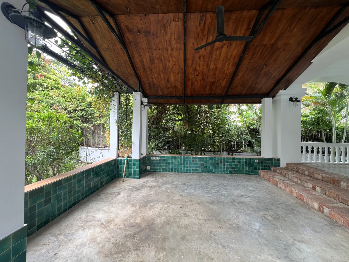5 bedrooms Villa in Thu Duc, Ho Chi Minh, Vietnam No. 31580