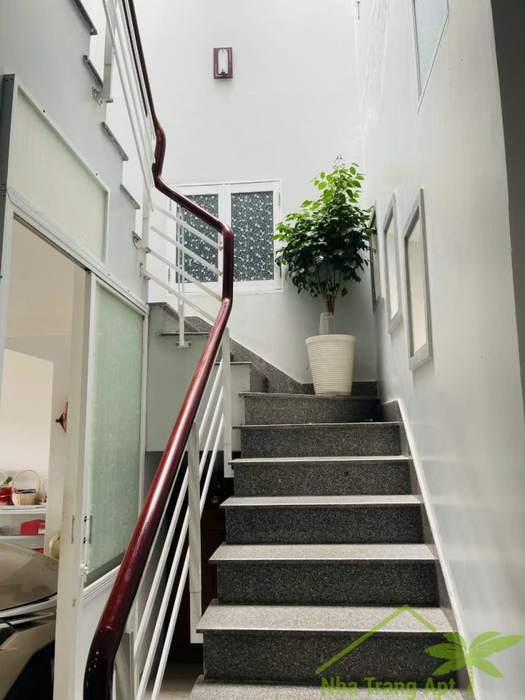 4 bedrooms House in Nha Trang, Vietnam No. 31621
