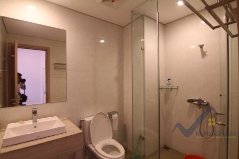 Квартира с 2 спальнями в Лонгбьен, Ханой , № 30379 3