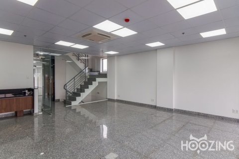 Таунхаус с 5 спальнями в Тхудык, Хошимин, Вьетнам № 31363