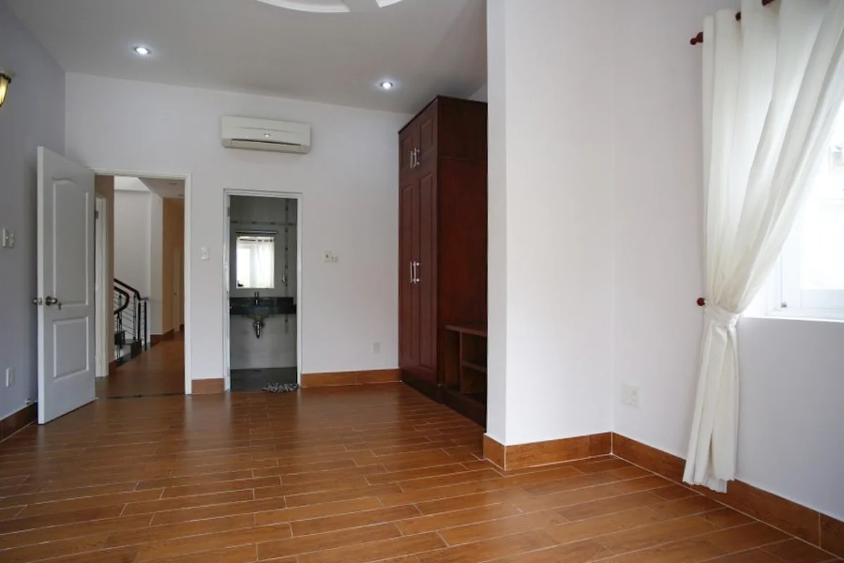 4 bedrooms House in Thu Duc, Ho Chi Minh, Vietnam No. 31488