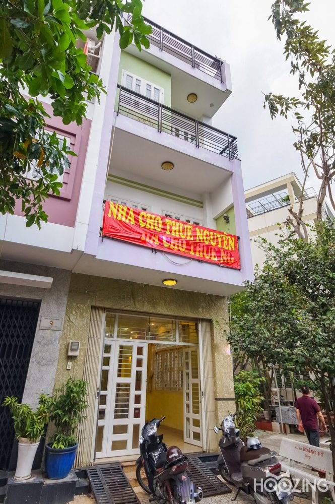 5 bedrooms Townhouse in Thu Duc, Ho Chi Minh, Vietnam No. 31136