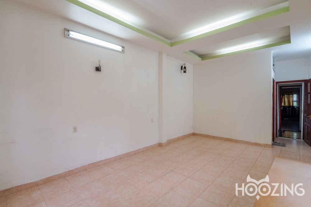 5 bedrooms Townhouse in Thu Duc, Ho Chi Minh, Vietnam No. 31136